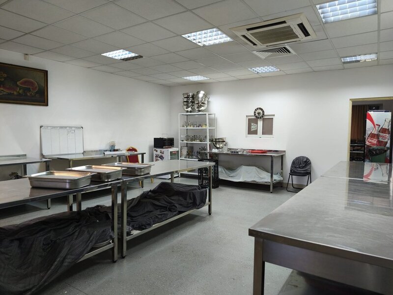 Pantelimon Spatiu Comercial tip Ballroom, 440 mp + 1000 mp parcare privata